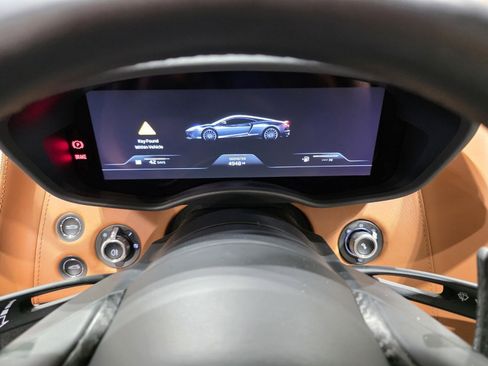 Used 2023 McLaren GT RWD image 13