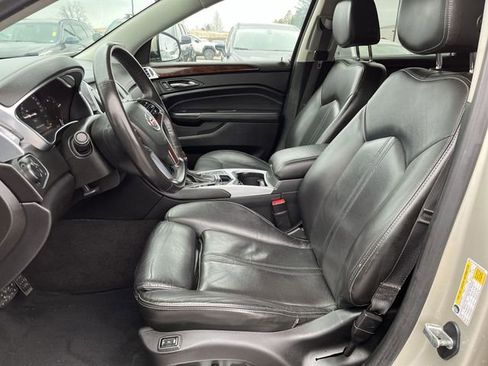 Used 2016 Cadillac SRX Luxury AWD/4WD image 14