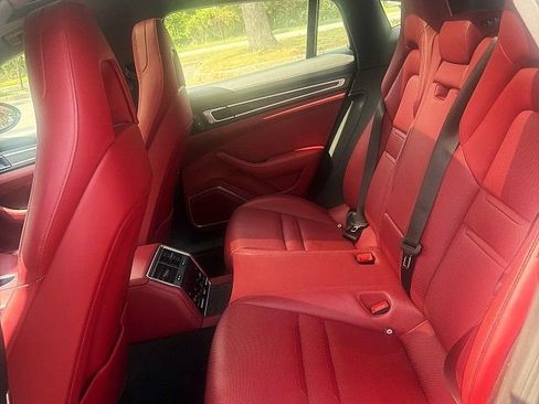 Used 2023 Porsche Panamera 4 Platinum Edition AWD/4WD image 8