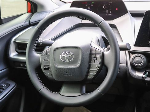 New 2026 Toyota Prius LE FWD image 11