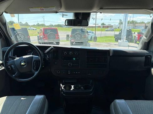 Used 2020 Chevrolet Express 2500 w/ Driver Convenience Package RWD image 21