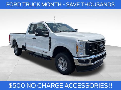 New 2025 Ford F250 XL w/ FX4 Off-Road Package image 7