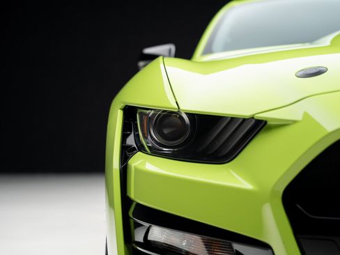 Used 2020 Ford Mustang Shelby GT500 w/ Technology Package image 8