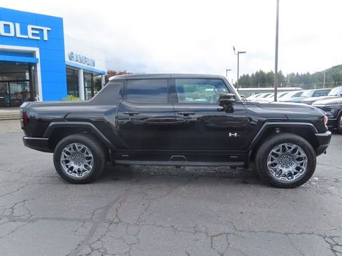 Used 2025 GMC Hummer EV 3X AWD/4WD image 10