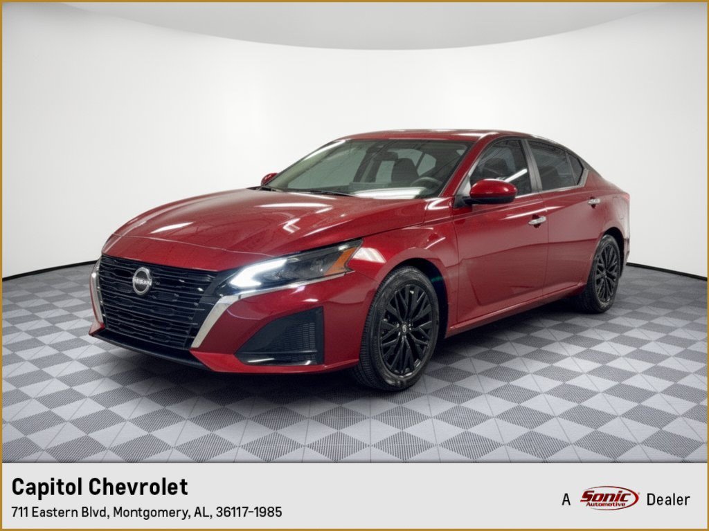 Used 2025 Nissan Altima 2.5 SV w/ SV Special Edition Package FWD image 1