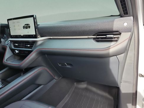 New 2026 Ford Explorer ST-Line w/ ST-Line Street Pack image 20