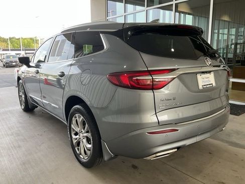 Used 2021 Buick Enclave Avenir w/ Avenir Technology Package AWD/4WD image 22