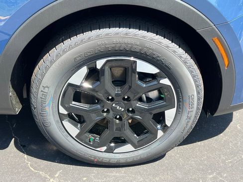 New 2025 Kia Sorento S w/ Panoramic Sunroof Package image 12