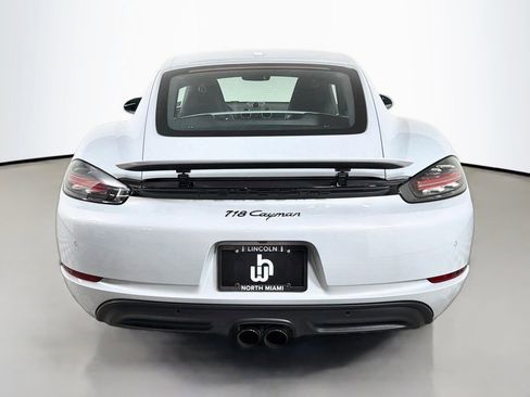 Used 2024 Porsche 718 Cayman w/ Premium Package RWD image 6
