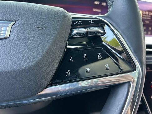 Used 2025 Cadillac Escalade IQ Sport 1 AWD/4WD image 27