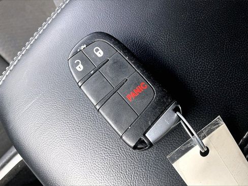 Certified 2018 Jeep Grand Cherokee Laredo image 26