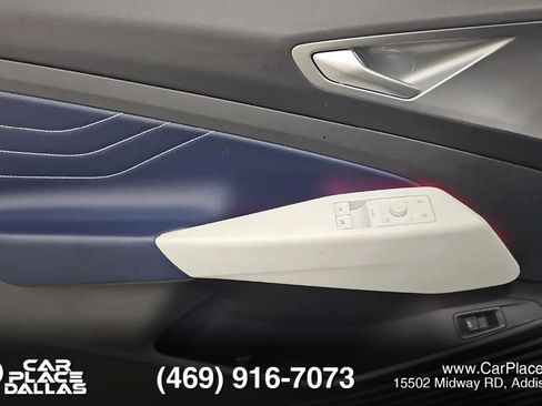 Used 2023 Volkswagen ID.4 Pro S AWD/4WD image 7
