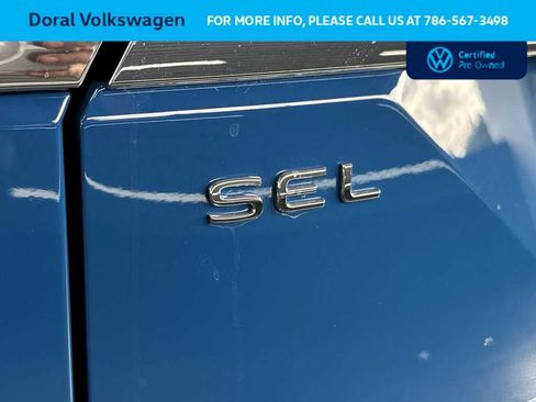 Used 2025 Volkswagen Atlas SEL image 11
