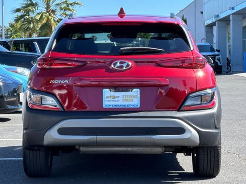Used 2022 Hyundai Kona SEL FWD image 6