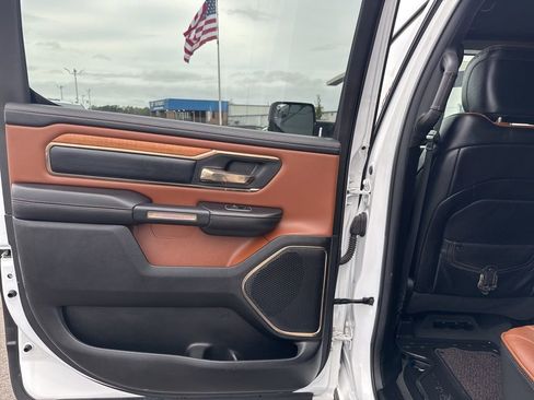 Used 2022 RAM 1500 Limited w/ Bed Utility Group image 29