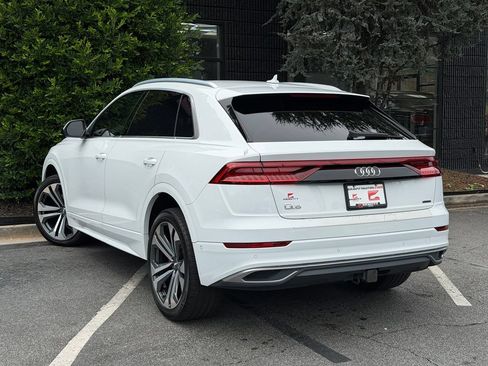 Used 2019 Audi Q8 Prestige w/ Luxury Package AWD/4WD image 19