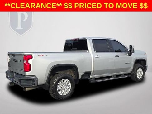 Used 2020 Chevrolet Silverado 3500 LTZ w/ Technology Package AWD/4WD image 6