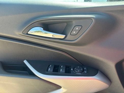 New 2026 Chevrolet Trax RS w/ Driver Confidence Package FWD image 24