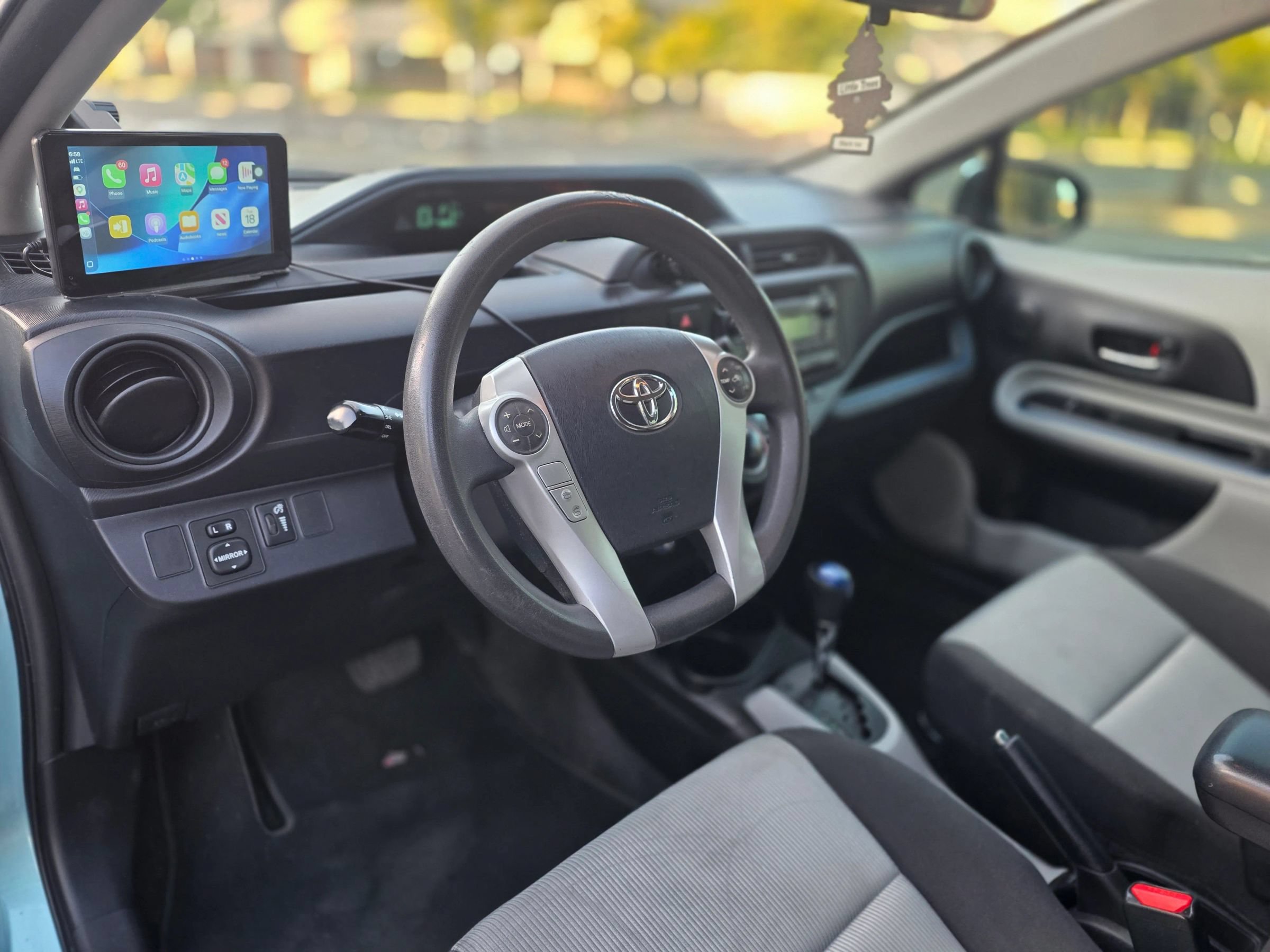 Used 2013 Toyota Prius C Two FWD image 18