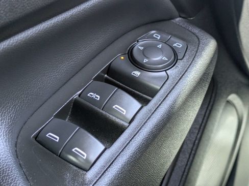 Used 2021 Chevrolet Equinox LT FWD image 26