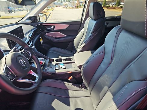 Used 2026 Acura MDX FWD w/ Technology Package image 16