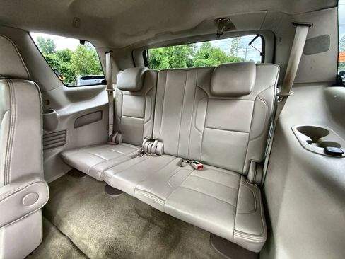 Used 2016 GMC Yukon Denali w/ Enhanced Security Package AWD/4WD image 26
