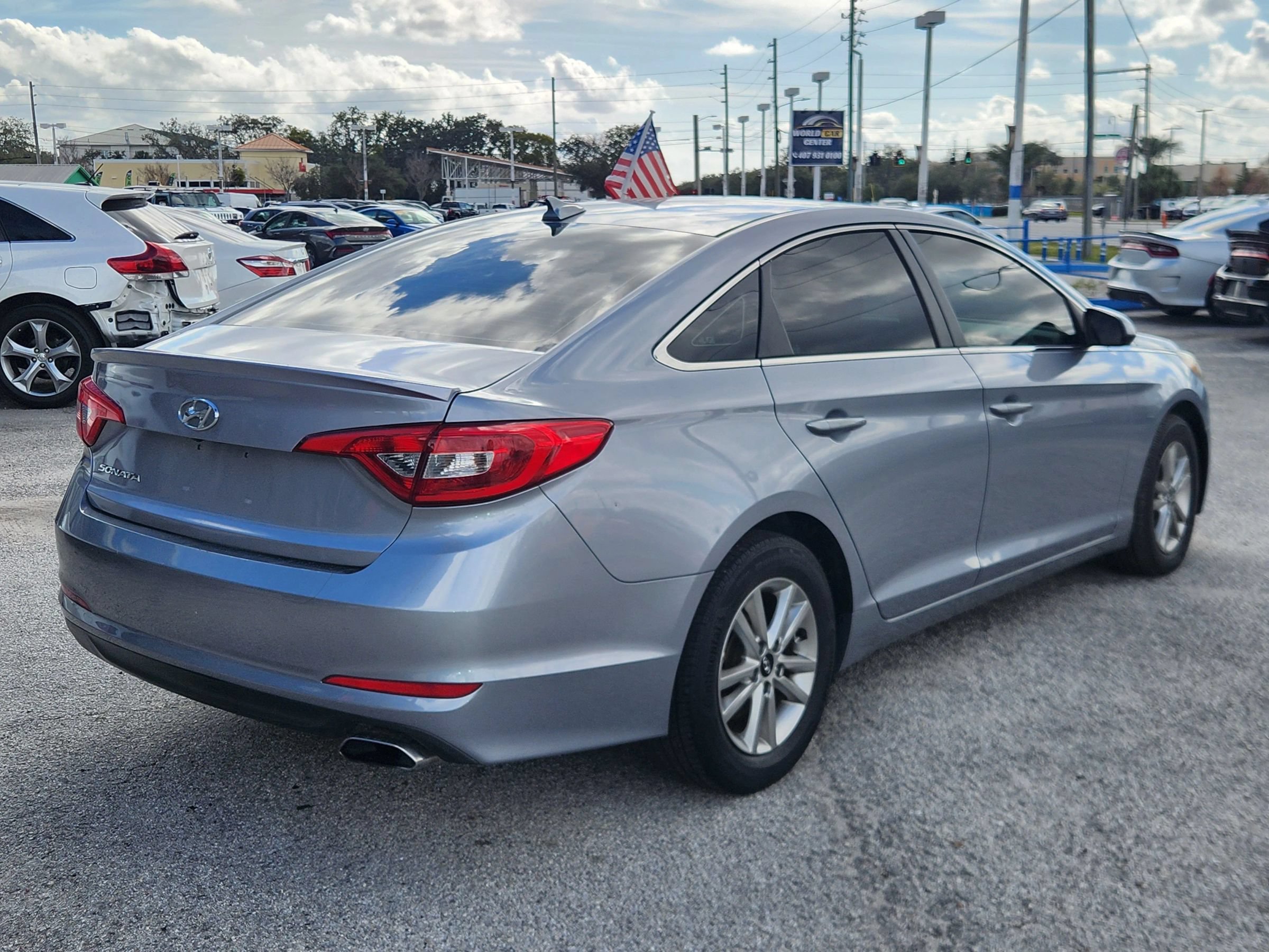 Used 2017 Hyundai Sonata SE FWD image 7