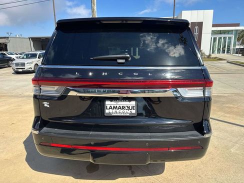 Certified 2024 Lincoln Navigator Reserve image 7