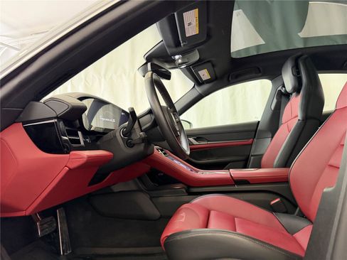 Certified 2025 Porsche Taycan 4S image 5
