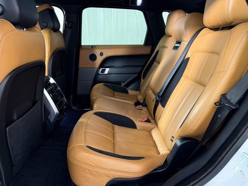 Used 2020 Land Rover Range Rover Sport HSE Dynamic image 17