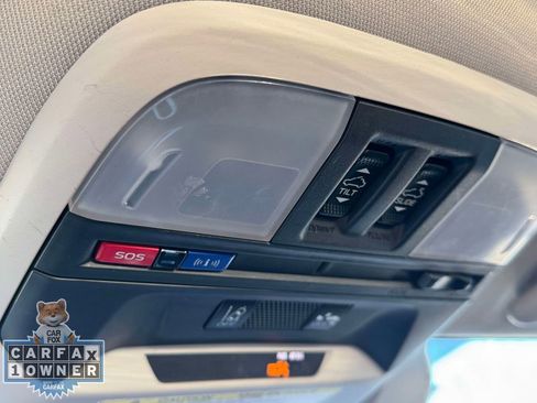 Used 2023 Subaru Impreza Premium image 32