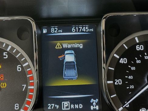 Used 2018 Nissan Titan Platinum Reserve AWD/4WD image 13