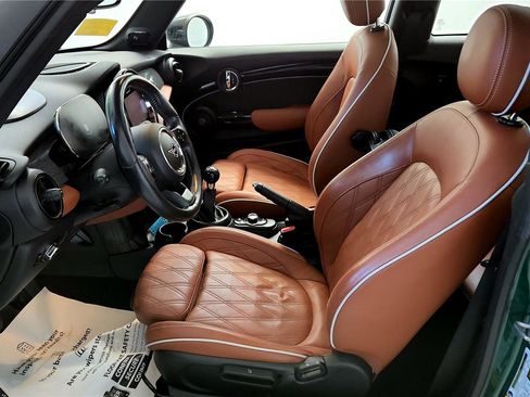 Used 2022 MINI Cooper S image 16