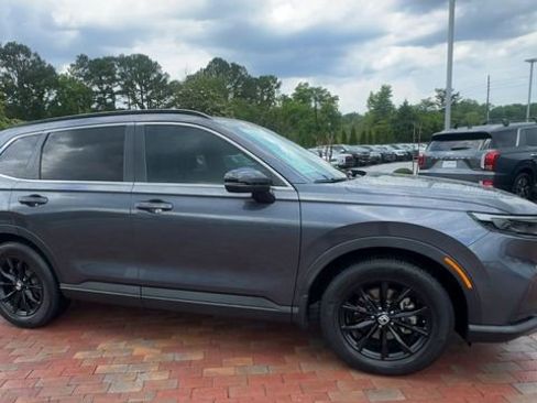 Used 2023 Honda CR-V Sport image 4