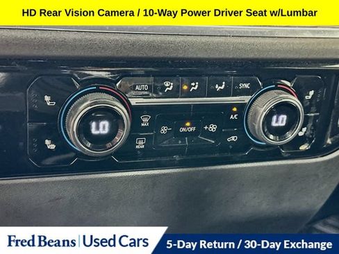 Used 2023 Chevrolet Silverado 1500 LT AWD/4WD image 23