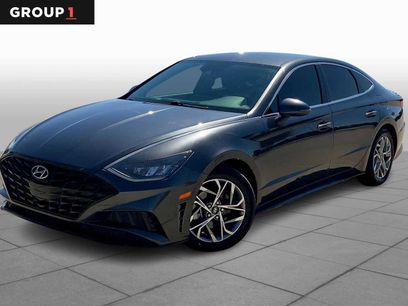 Used 2021 Hyundai Sonata SEL w/ Preferred Accessory Package