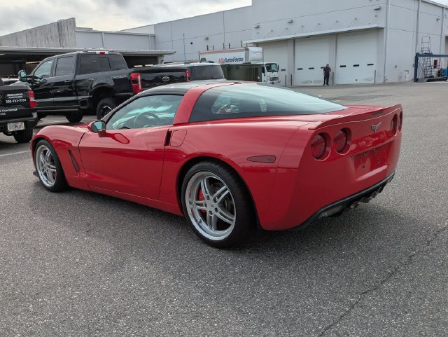 Used 2005 Chevrolet Corvette Coupe w/ Preferred Equipment Group RWD image 5