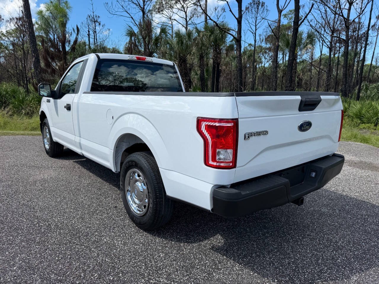 Used 2017 Ford F150 XL RWD image 3