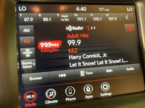 Used 2022 Dodge Charger GT image 31