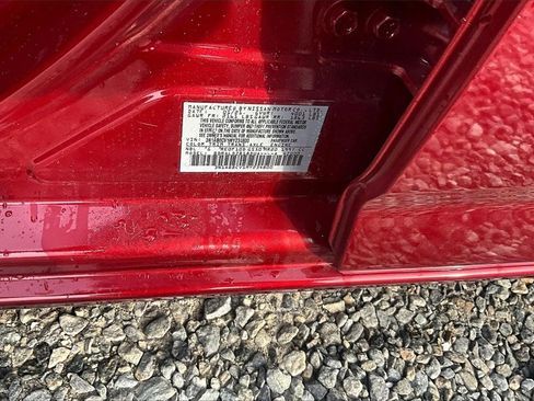 Used 2021 Nissan Sentra SV image 32