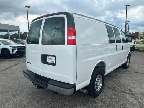 New 2026 Chevrolet Express 2500 w/ Communications Package RWD image 3