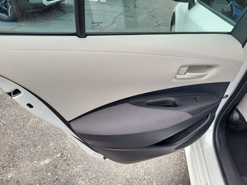 Used 2024 Toyota Corolla LE FWD image 26