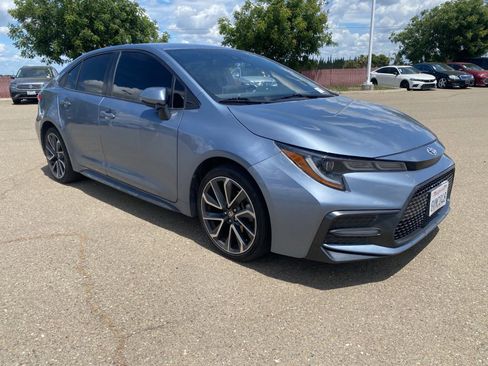 Used 2021 Toyota Corolla SE w/ Carpet Mat Package (TMS) FWD image 3