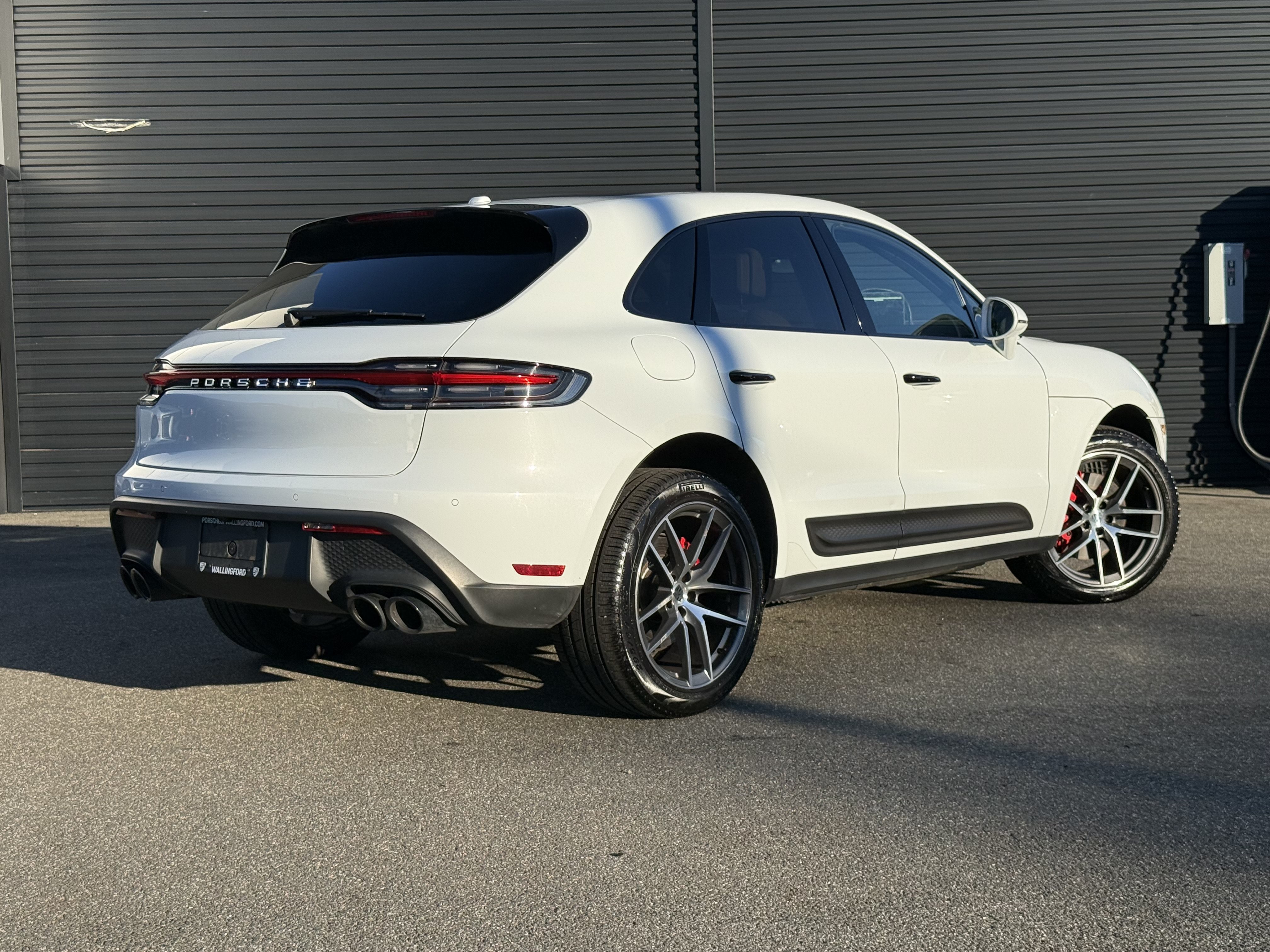 Certified 2023 Porsche Macan S AWD/4WD image 9