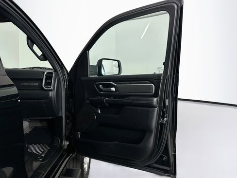 Used 2023 RAM 1500 Big Horn AWD/4WD image 30