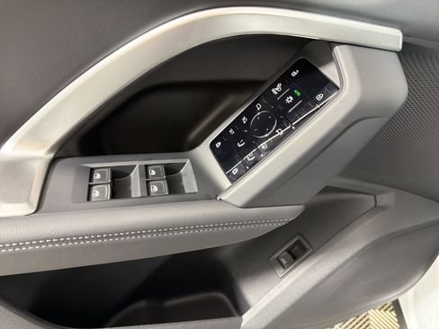 New 2025 Audi Q5 Premium Plus image 11