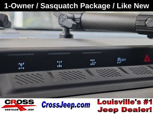 Used 2024 Ford Bronco Big Bend w/ Sasquatch Package AWD/4WD image 11