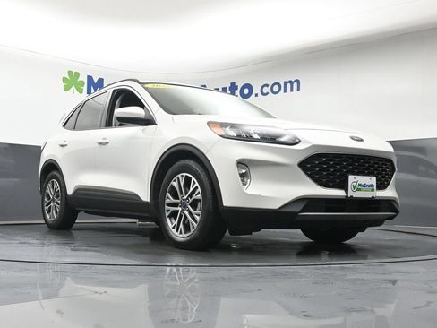Used 2022 Ford Escape SEL w/ Technology Package FWD image 26