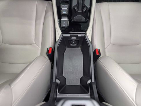 Used 2024 Honda Accord EX-L image 21