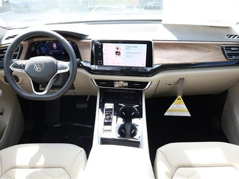 New 2026 Volkswagen Atlas SE image 27